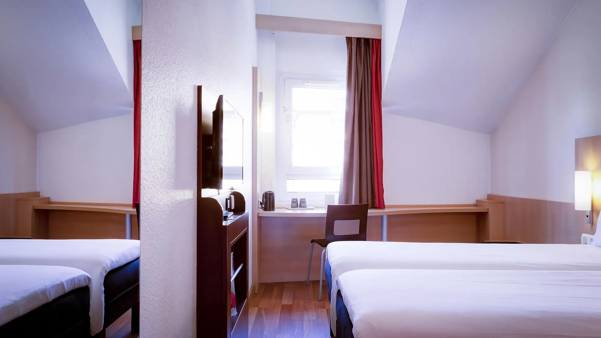 Hotel Ibis Annecy Centre Vieille Ville